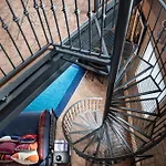 Heart Of Vibrant Railyard-Large Downtown Loft With Prime Location And Beautiful Deck