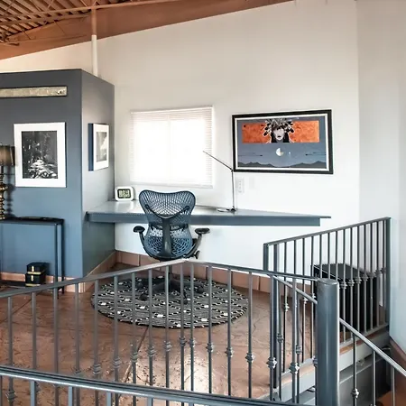 Holiday home Heart Of Vibrant Railyard-large Downtown Loft With Prime Location And Beautiful Deck