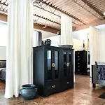 Heart Of Vibrant Railyard-Large Downtown Loft With Prime Location And Beautiful Deck